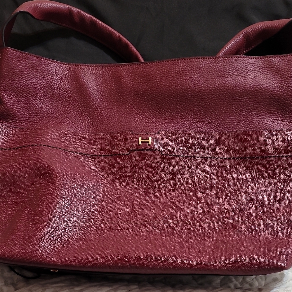 Elegant Burgundy Leather Tote Bag